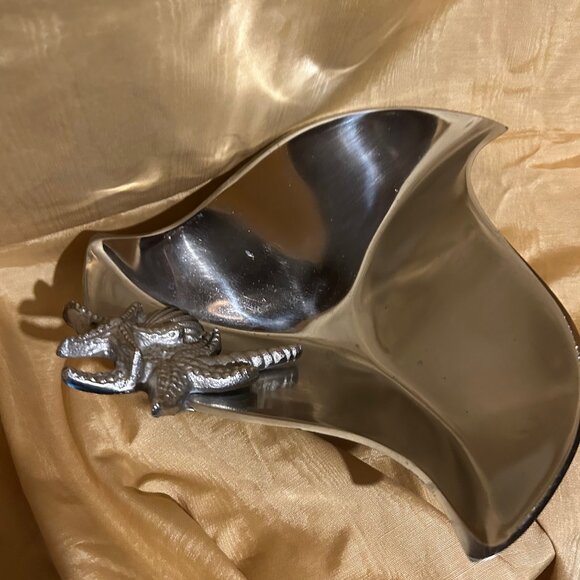 Rare Vintage Sliver bowl with shells, starfish 12in - Picture 1 of 5